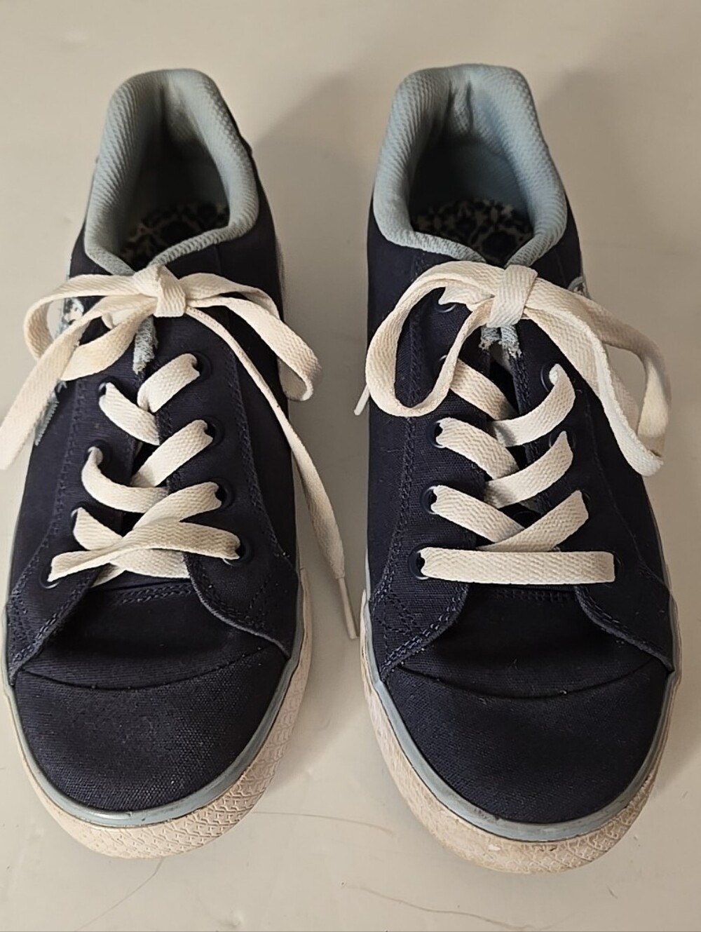 DC Chelsea Skateboard Shoes Size 8